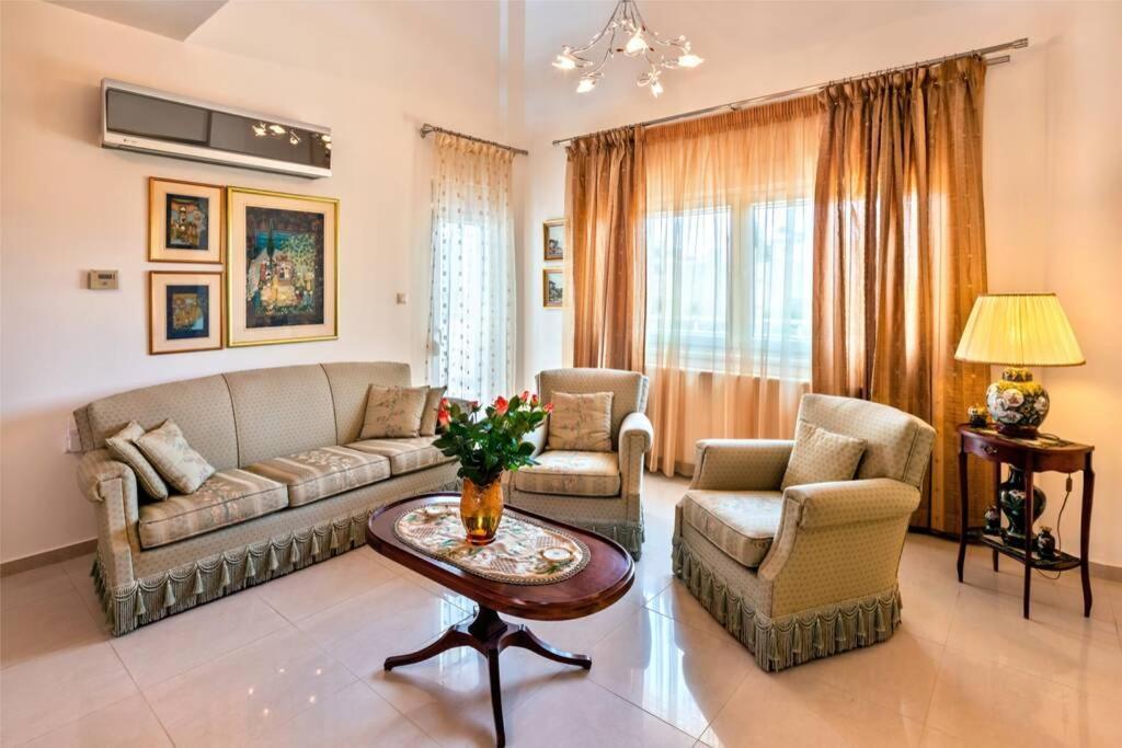 Art Antique Deluxe Villa Ierápetra Dış mekan fotoğraf